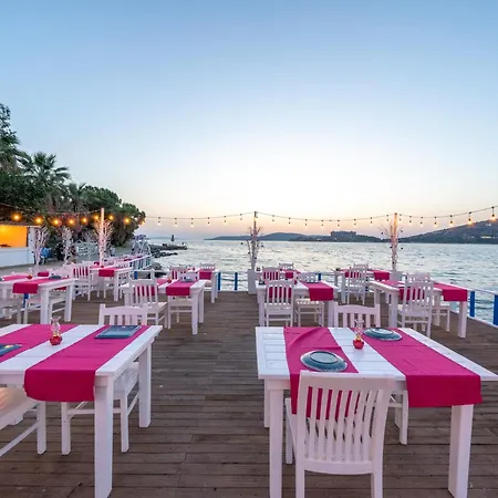 Отель Akyali Boutique Hotel *