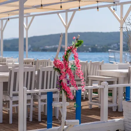 Akyali Boutique Hotel Гюверджинлик